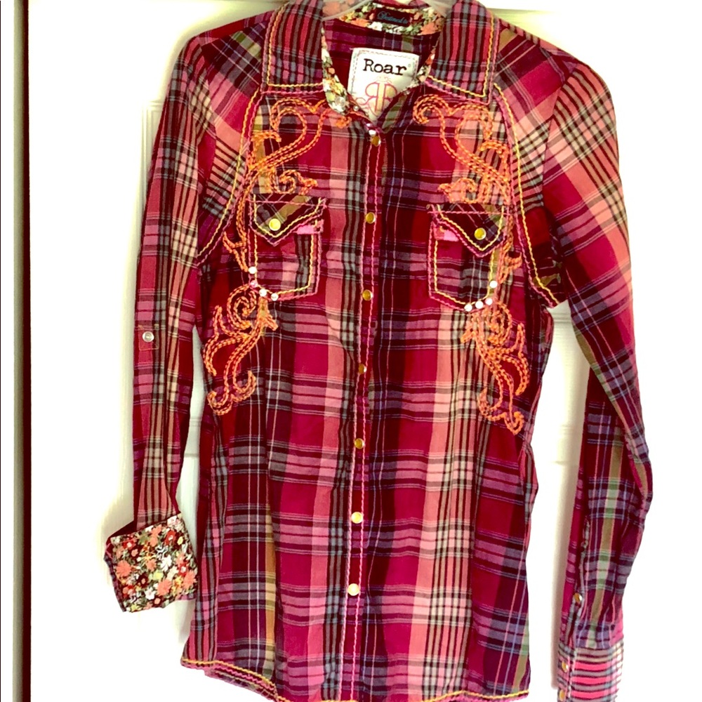 Roar Button Down Blouse